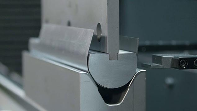 دستگاه های خم کاری ورق